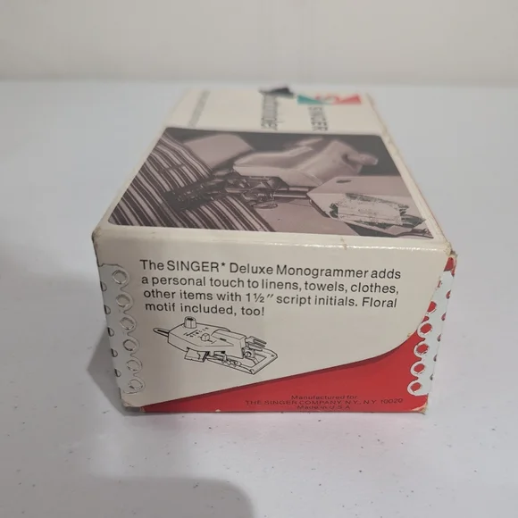 Vintage Singer Buttonholer - Picture 11 of 12